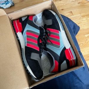 Used Adidas ZX 700. Size 12